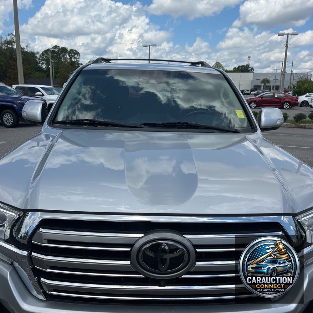 2020 Toyota Land Cruiser Base
