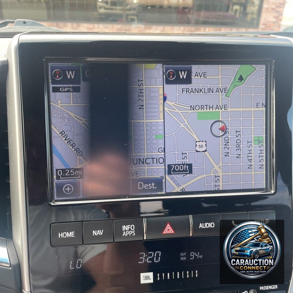 2019 Toyota Land Cruiser Base