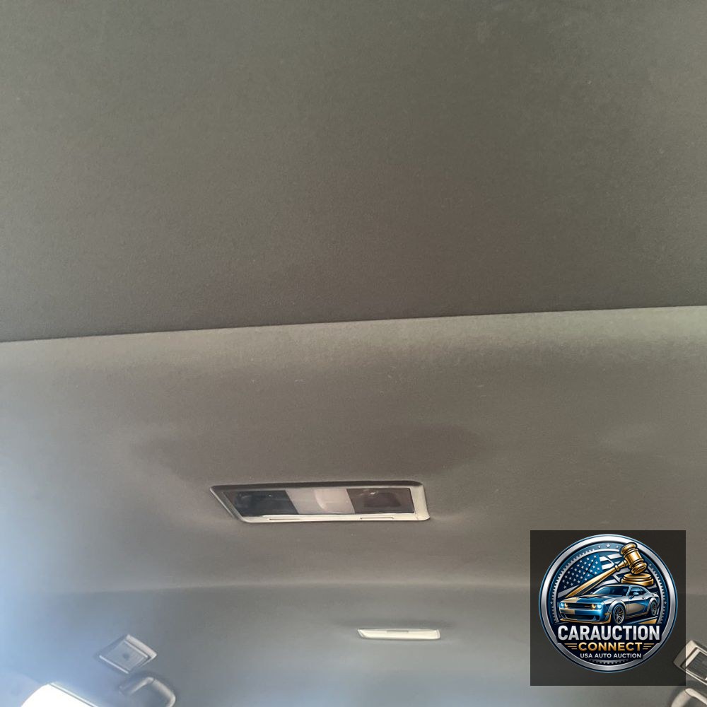 2019 Toyota Land Cruiser Base