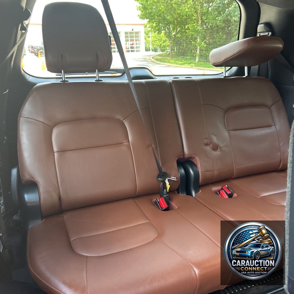 2017 Toyota Land Cruiser Base