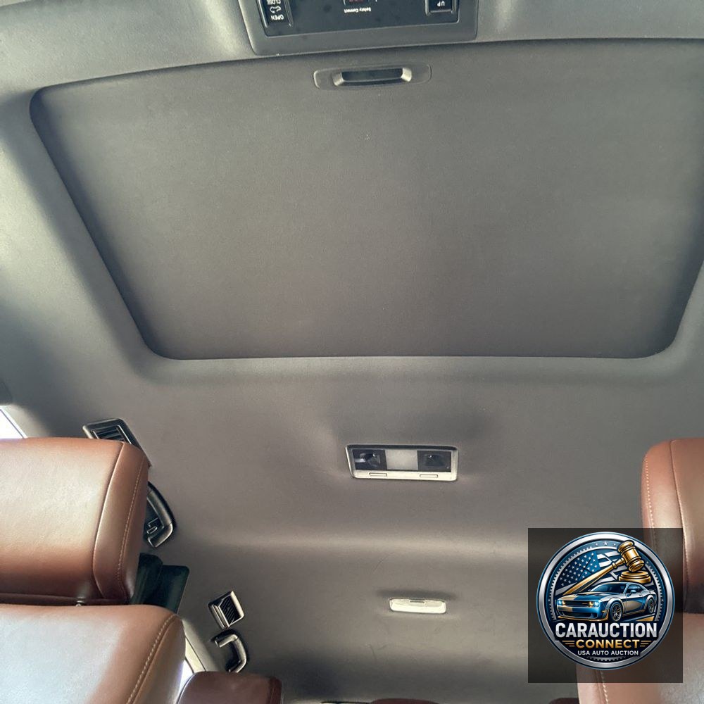 2017 Toyota Land Cruiser Base