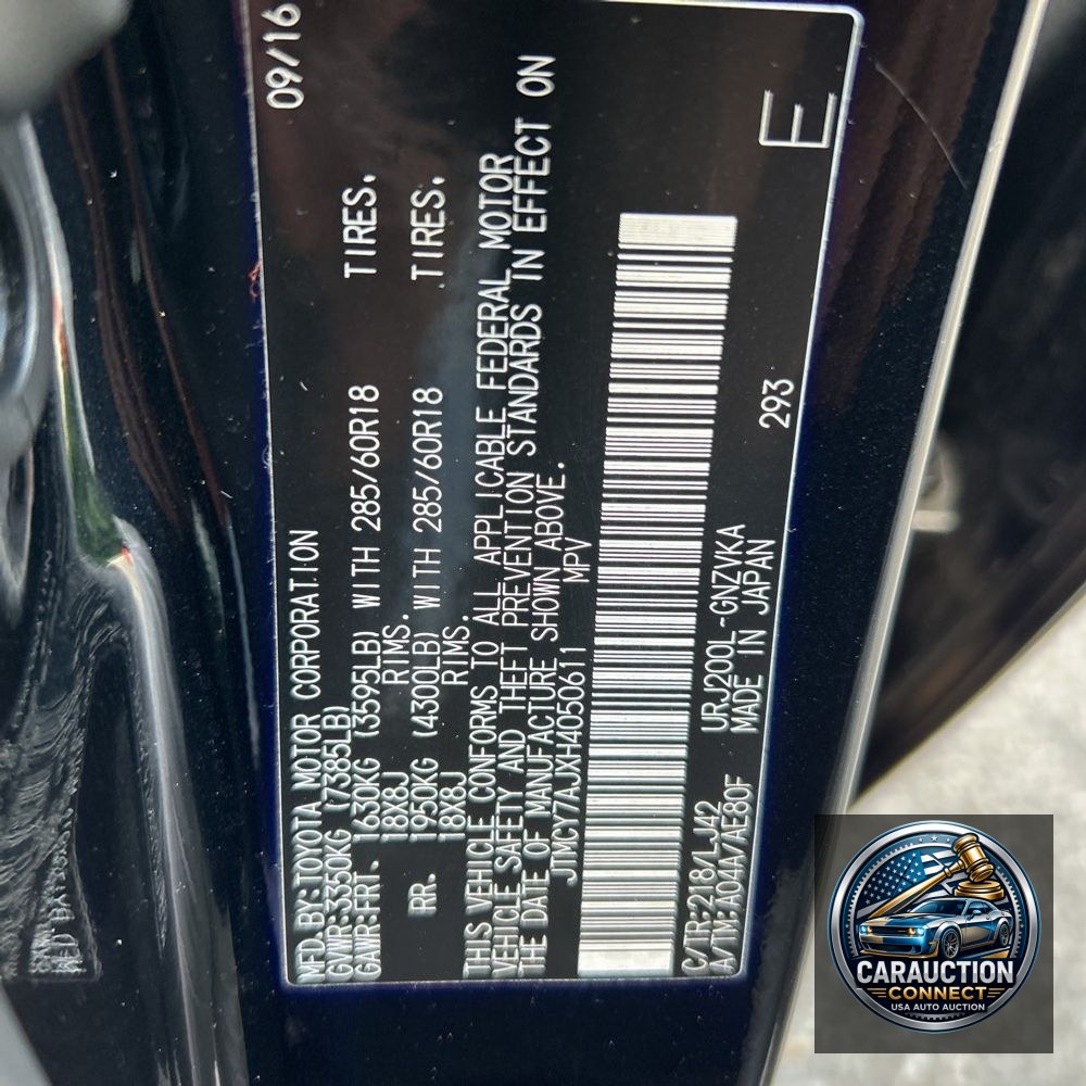 2017 Toyota Land Cruiser Base
