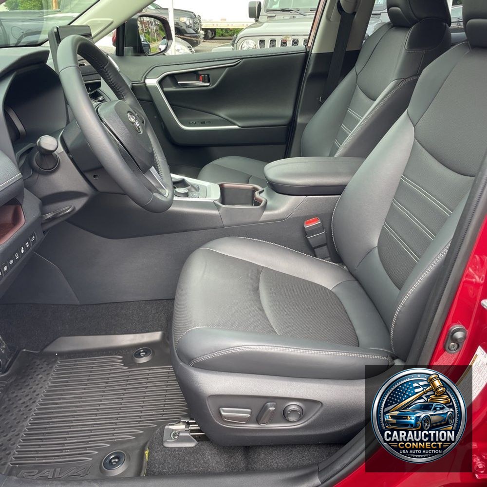 2025 Toyota RAV4 Hybrid Limited
