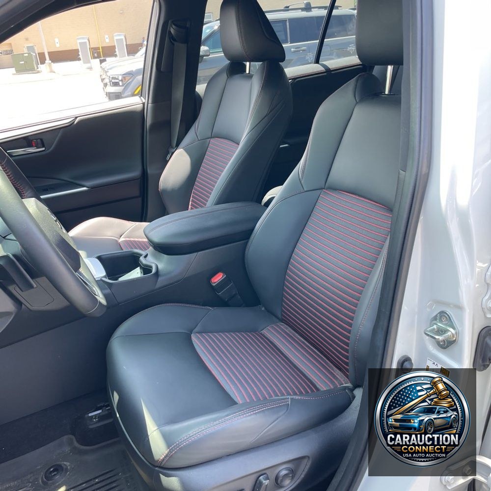 2024 Toyota RAV4 Prime XSE