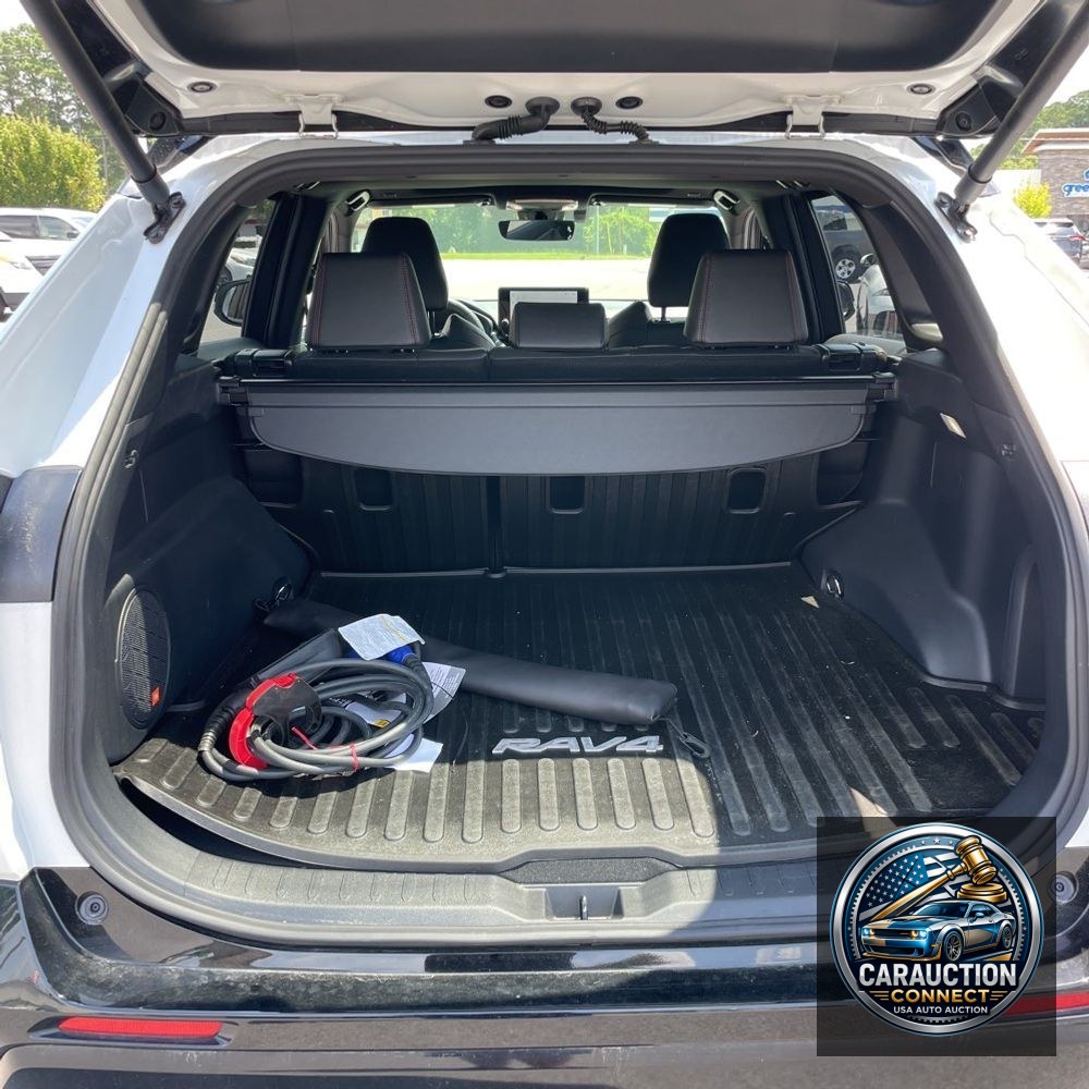 2024 Toyota RAV4 Prime XSE