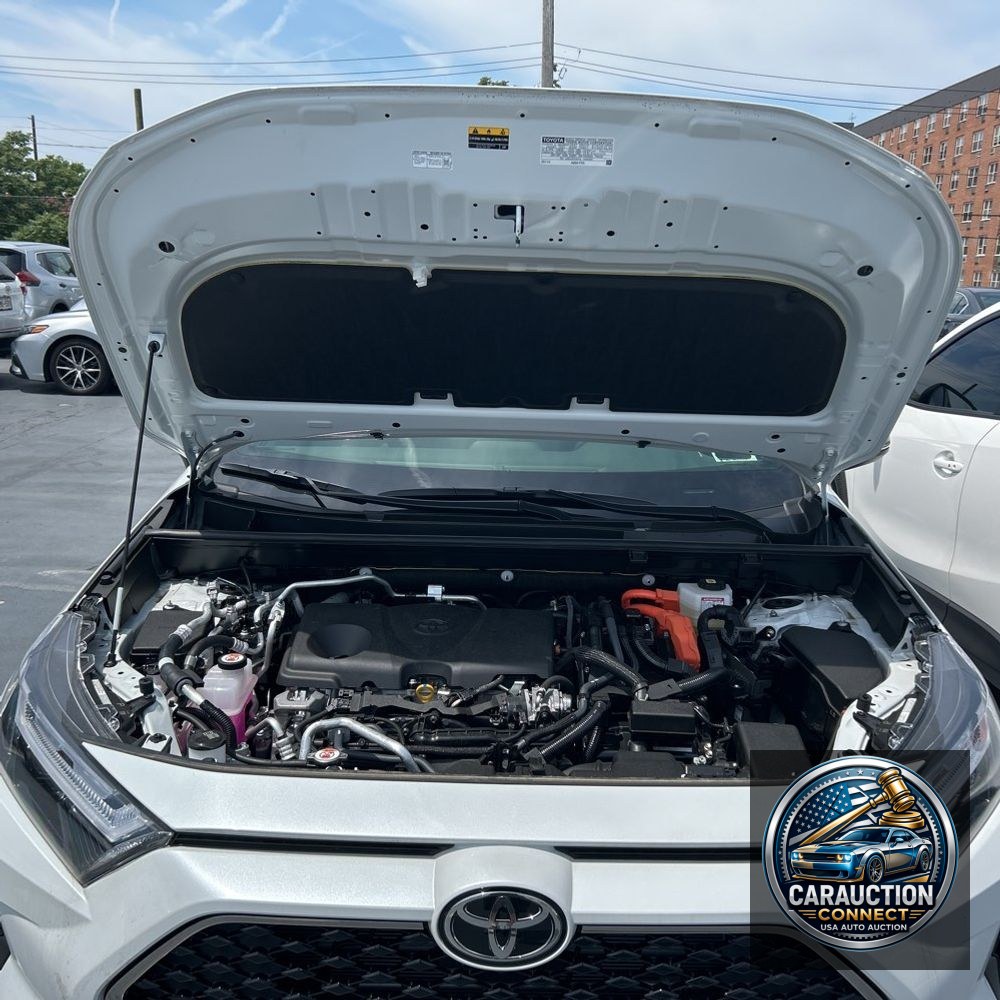 2025 Toyota RAV4 Plug-in Hybrid XSE
