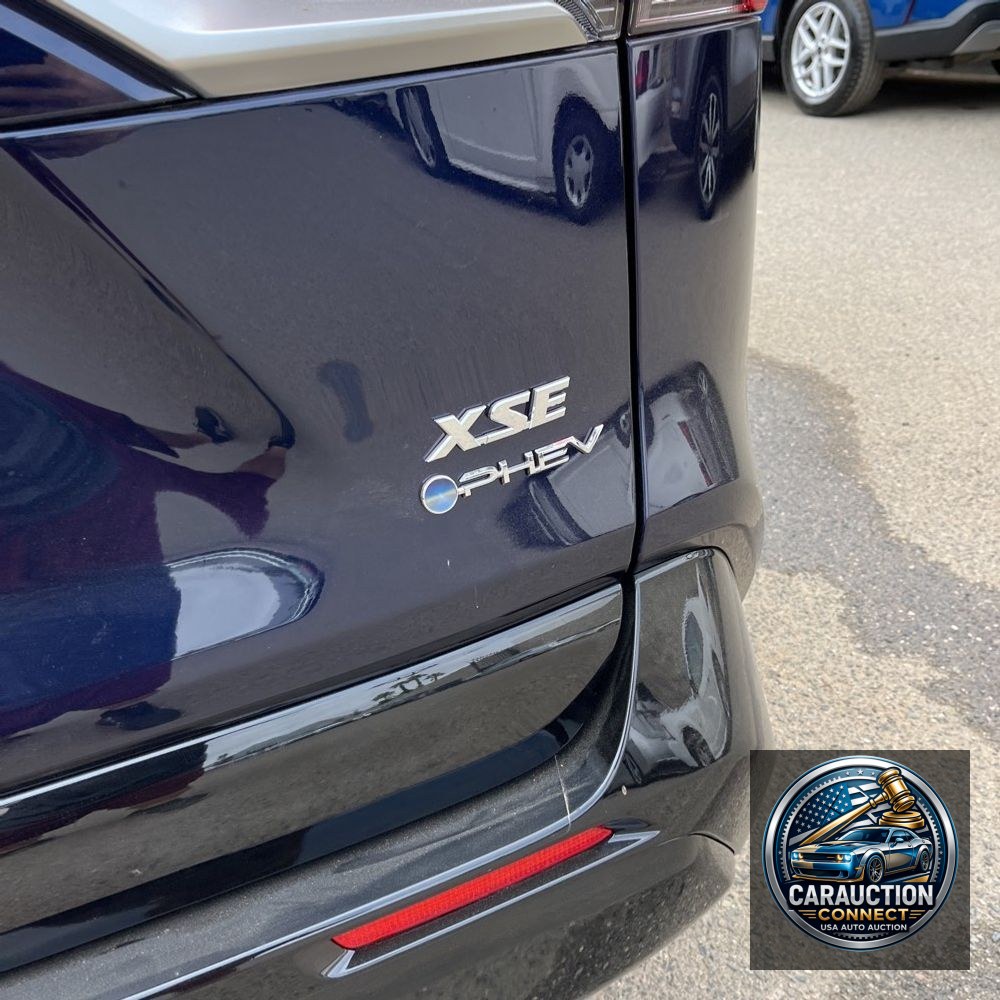2025 Toyota RAV4 Plug-in Hybrid XSE
