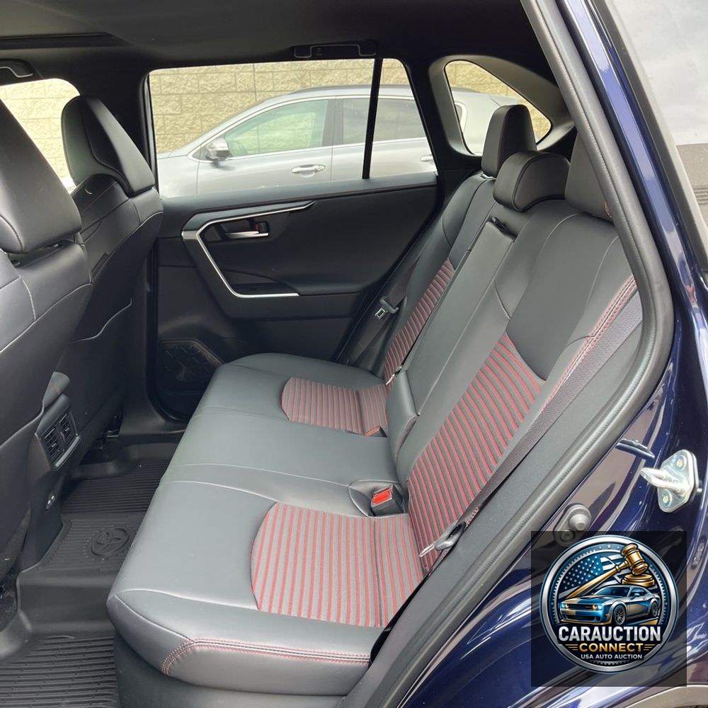 2025 Toyota RAV4 Plug-in Hybrid XSE