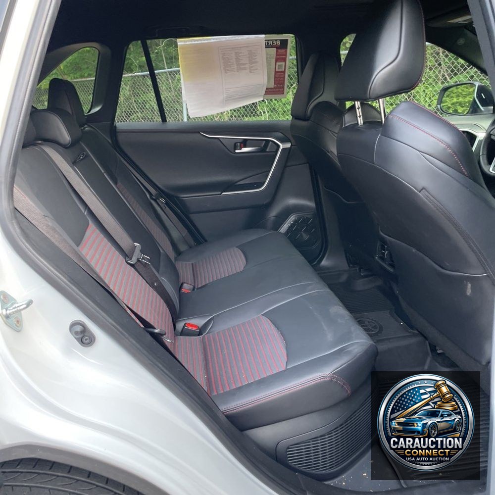 2024 Toyota RAV4 Prime XSE