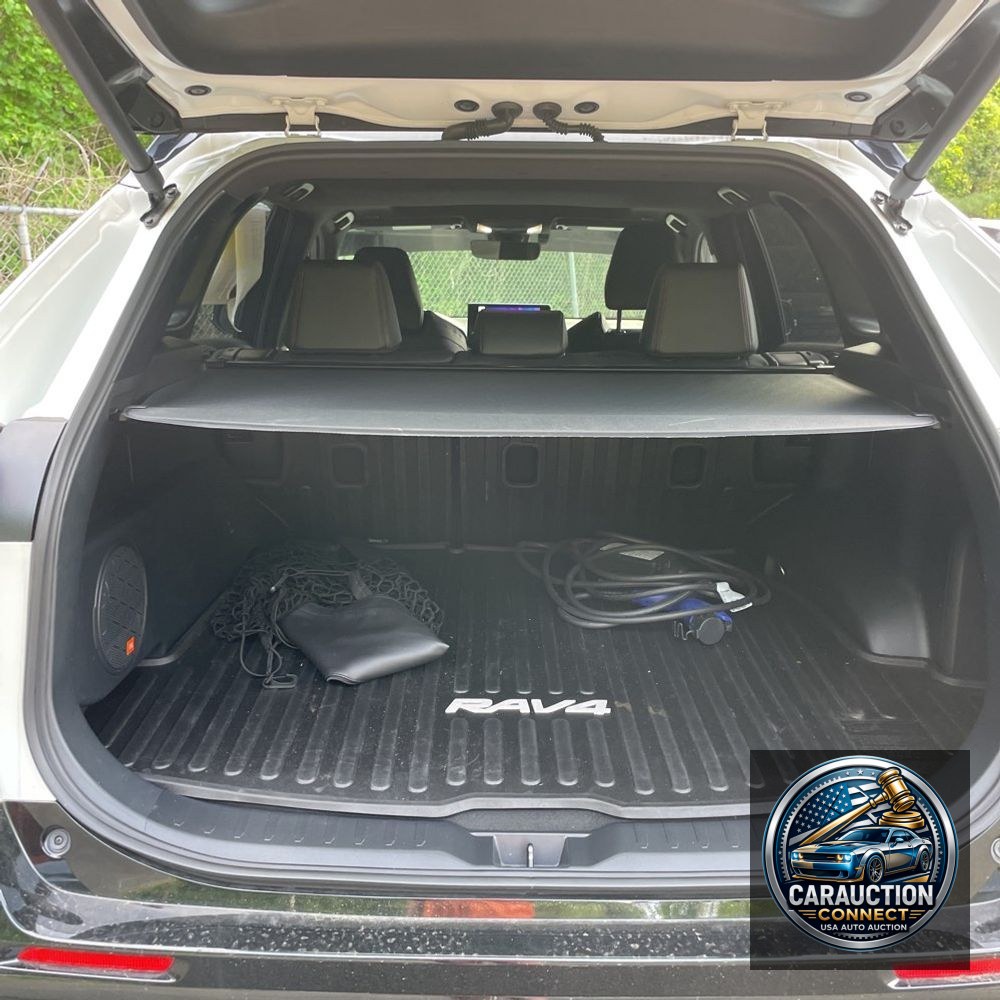 2024 Toyota RAV4 Prime XSE