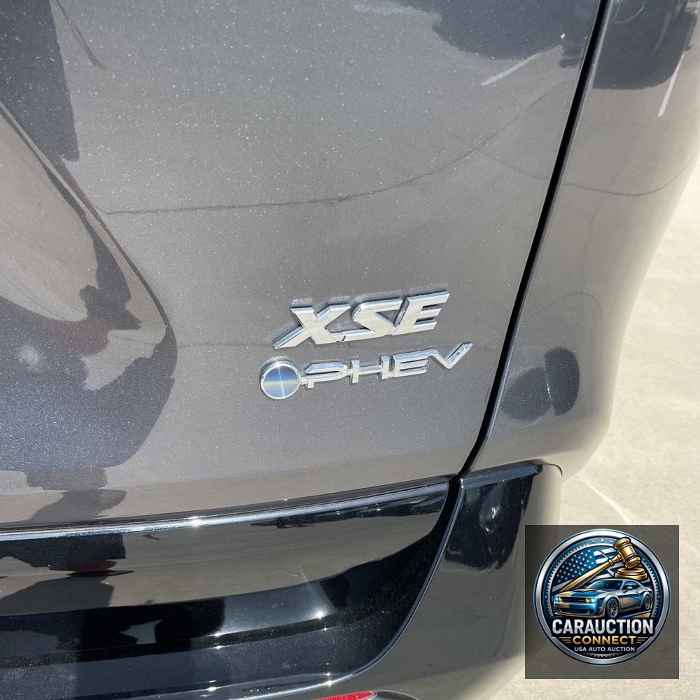 2025 Toyota RAV4 Plug-in Hybrid XSE