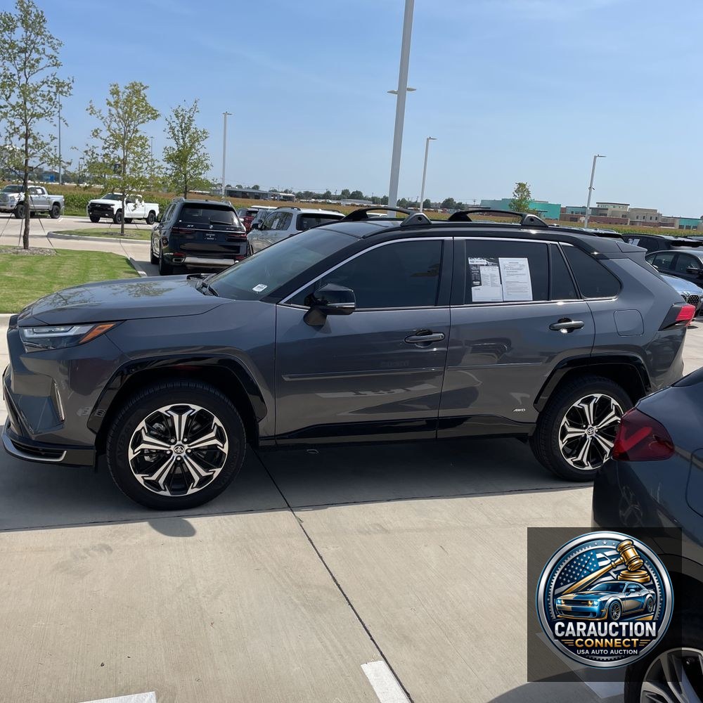 2025 Toyota RAV4 Plug-in Hybrid XSE