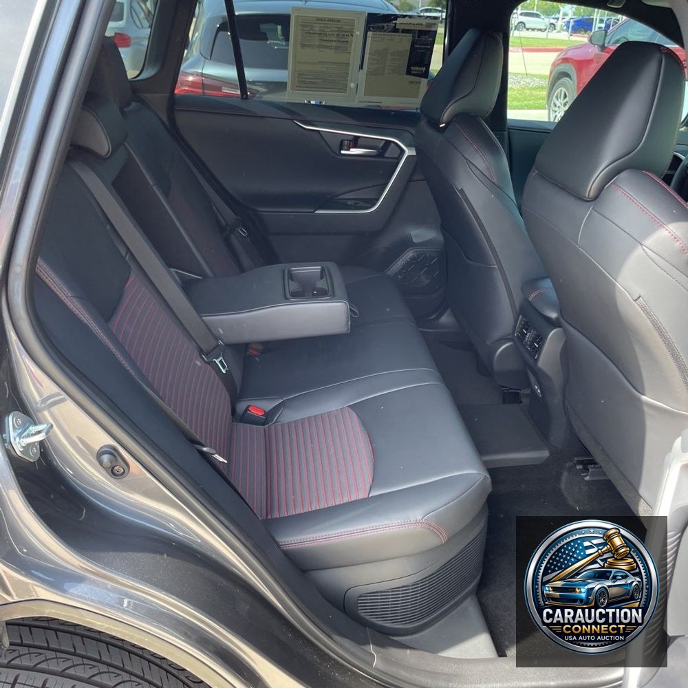 2025 Toyota RAV4 Plug-in Hybrid XSE