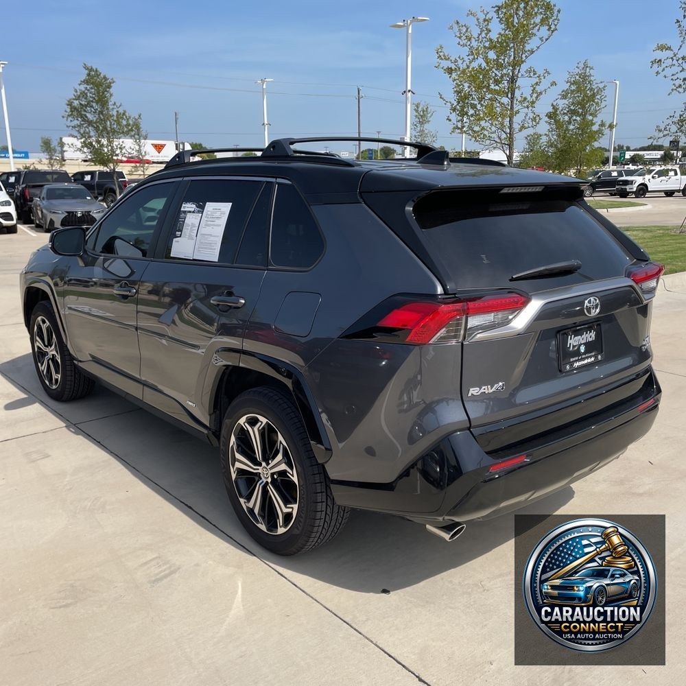 2025 Toyota RAV4 Plug-in Hybrid XSE