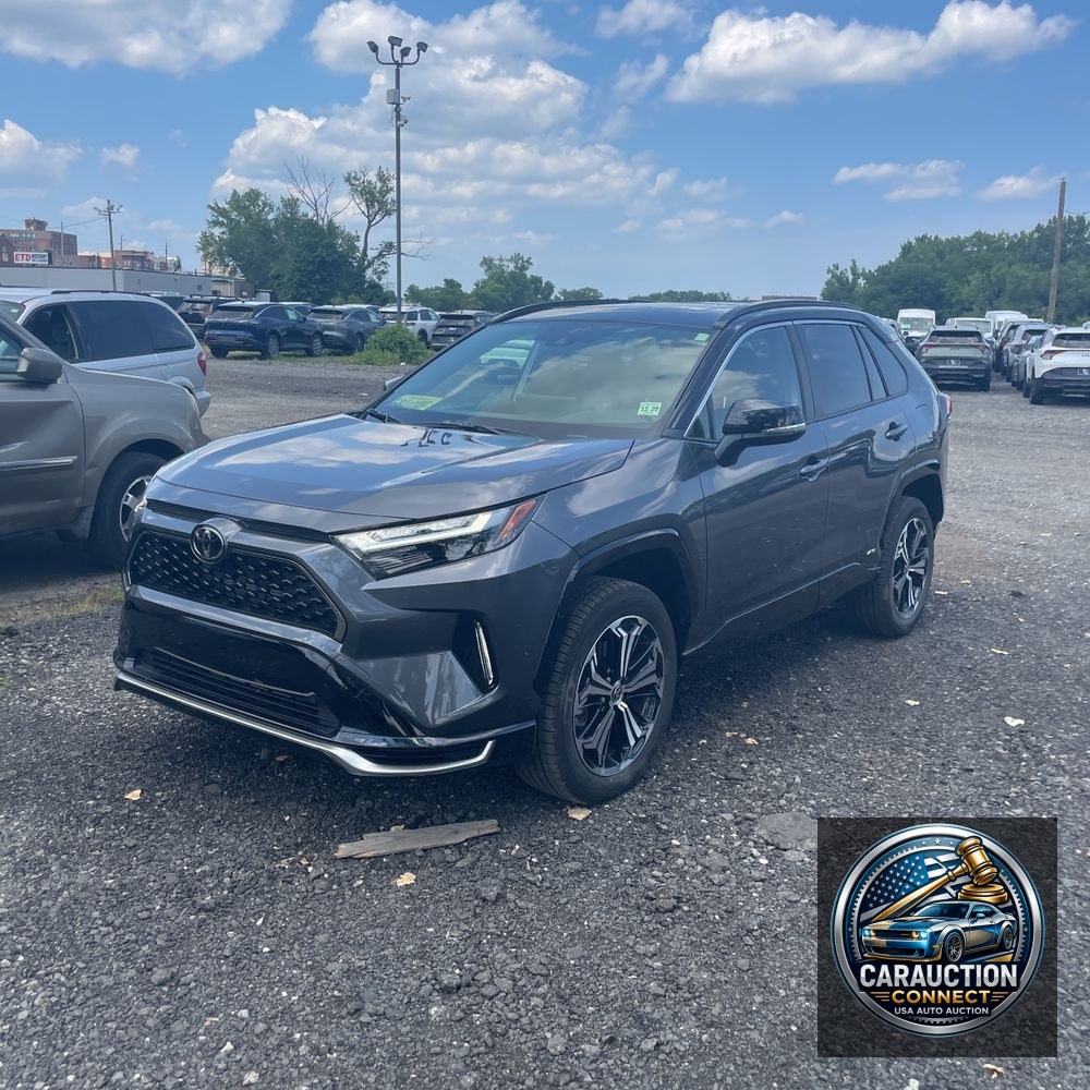2025 Toyota RAV4 Plug-in Hybrid XSE