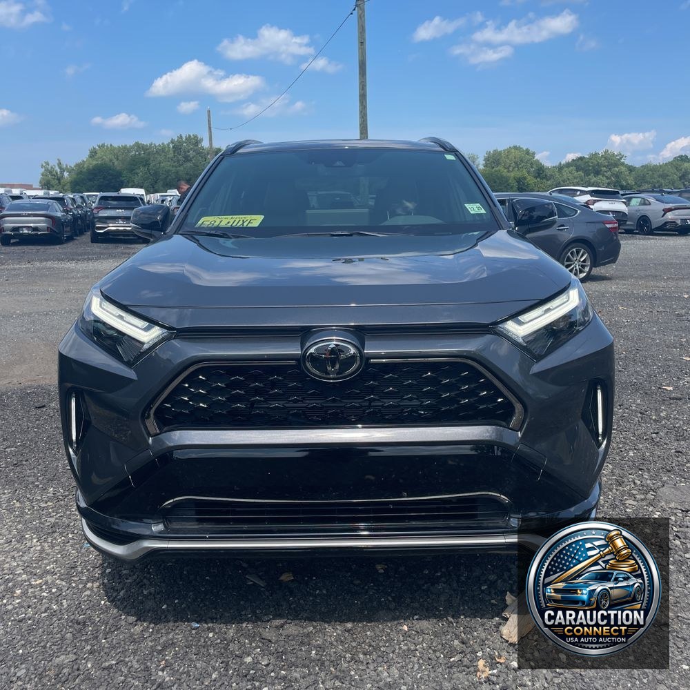 2025 Toyota RAV4 Plug-in Hybrid XSE