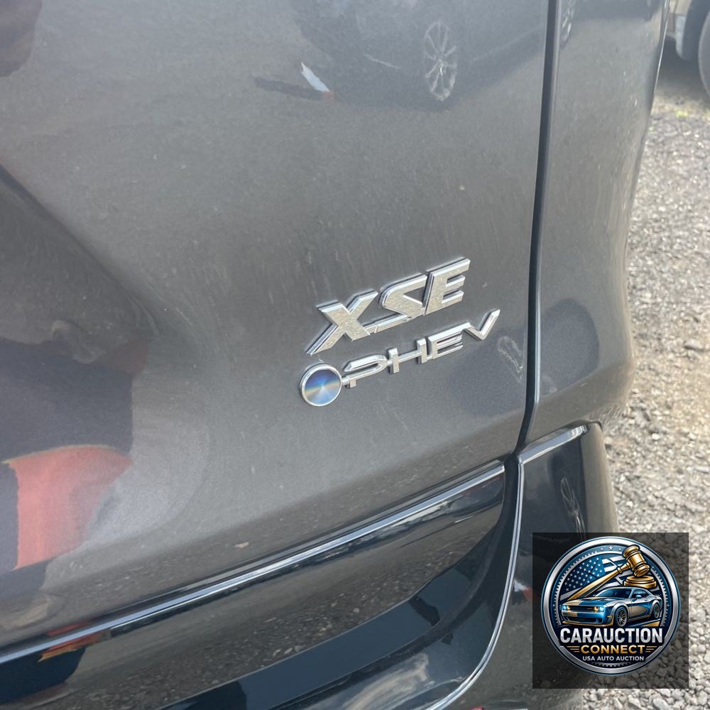 2025 Toyota RAV4 Plug-in Hybrid XSE