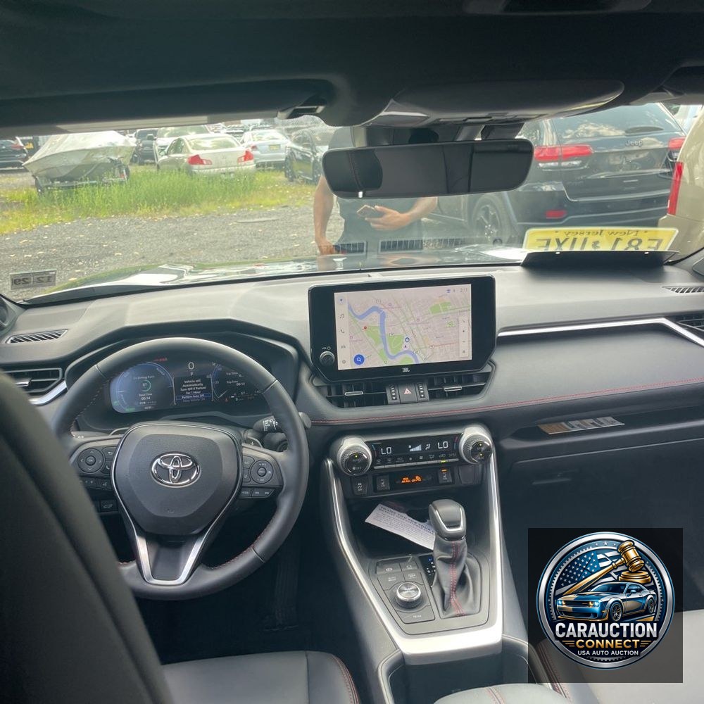2025 Toyota RAV4 Plug-in Hybrid XSE