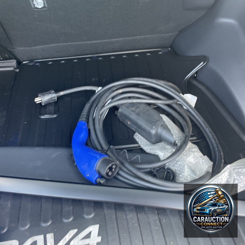 2025 Toyota RAV4 Plug-in Hybrid XSE