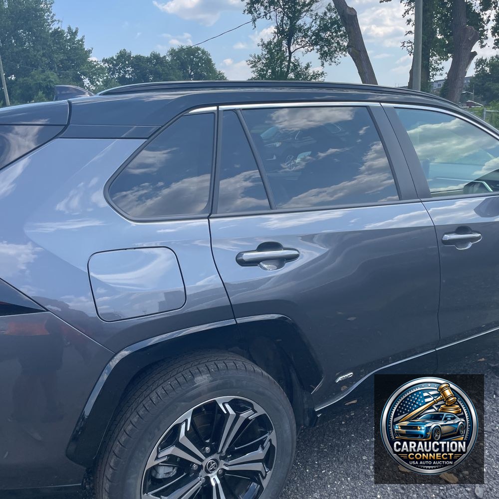 2025 Toyota RAV4 Plug-in Hybrid XSE