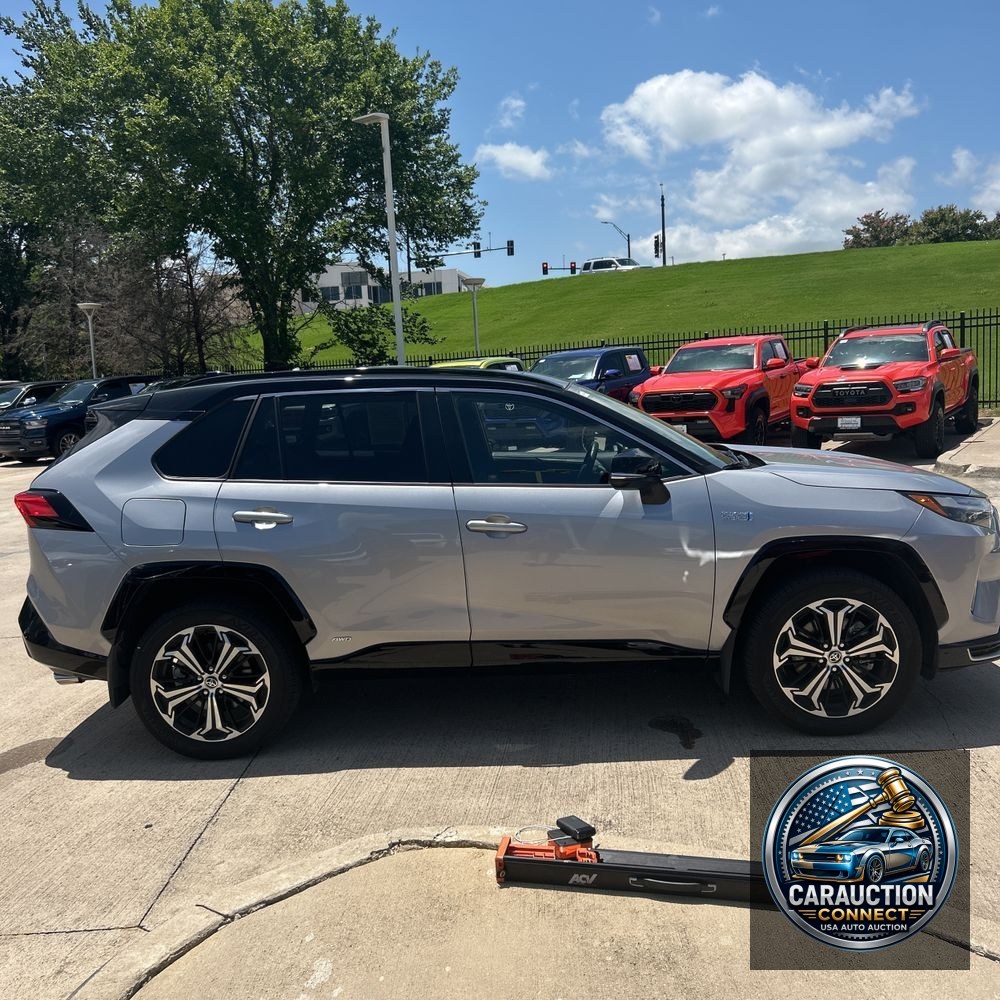 2024 Toyota RAV4 Prime XSE