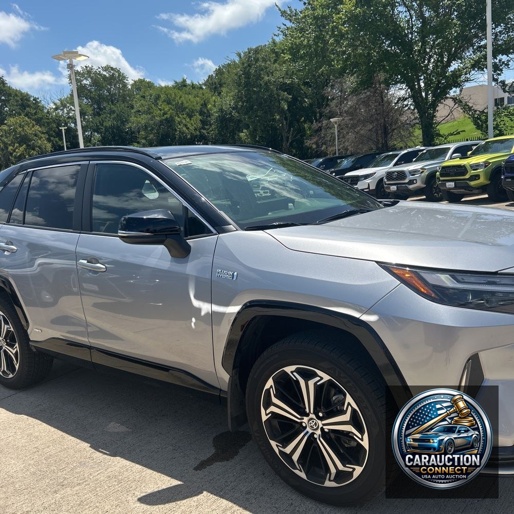 2024 Toyota RAV4 Prime XSE