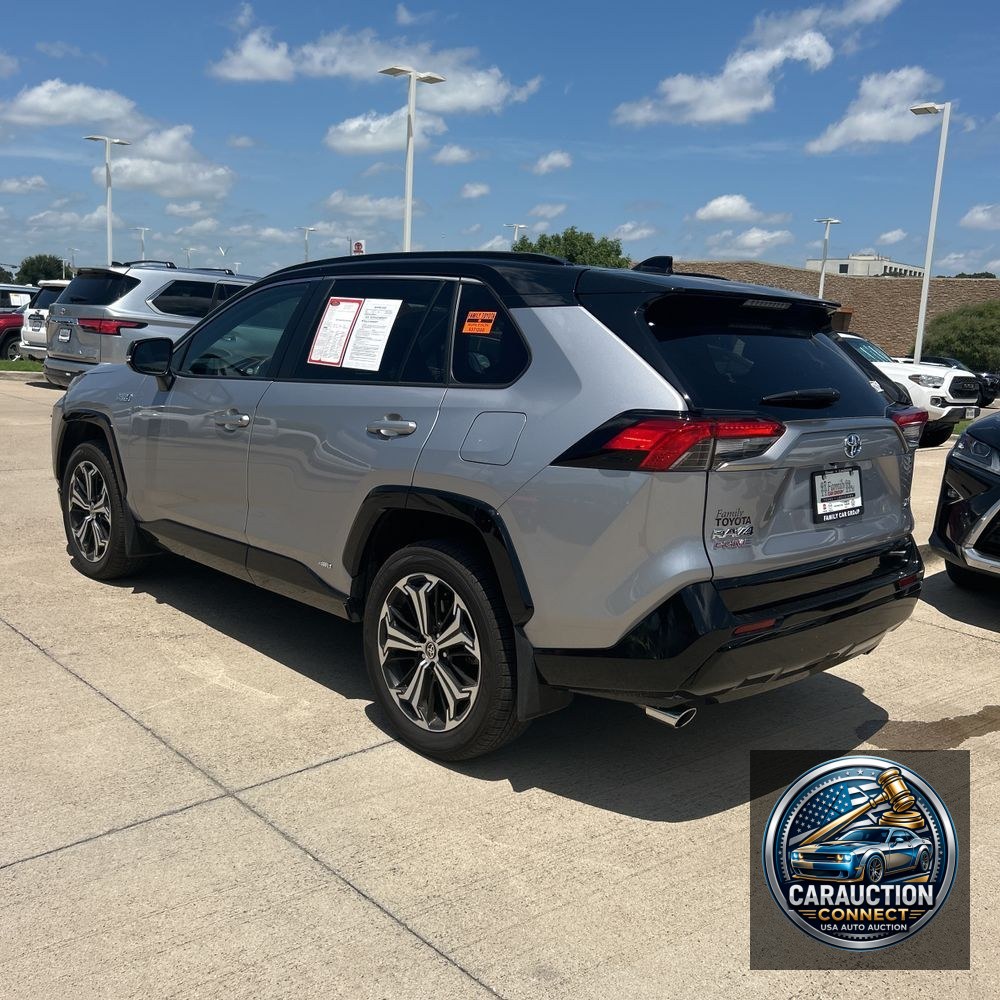 2024 Toyota RAV4 Prime XSE