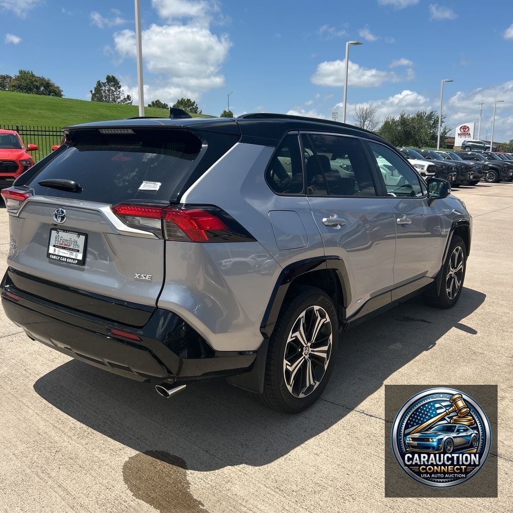 2024 Toyota RAV4 Prime XSE