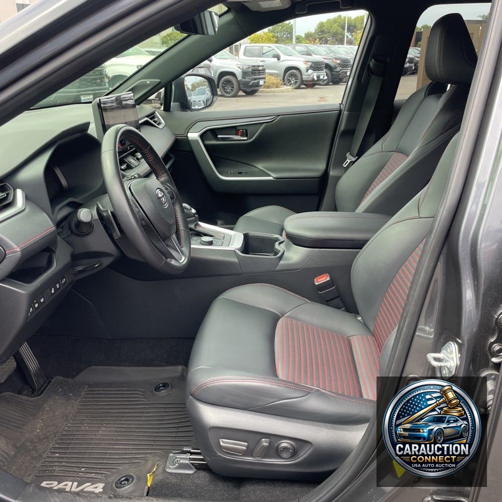 2024 Toyota RAV4 Prime XSE