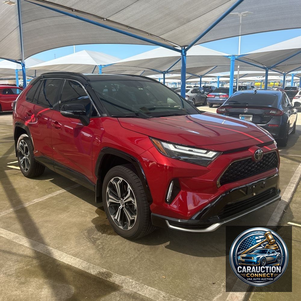 2025 Toyota RAV4 Plug-in Hybrid XSE