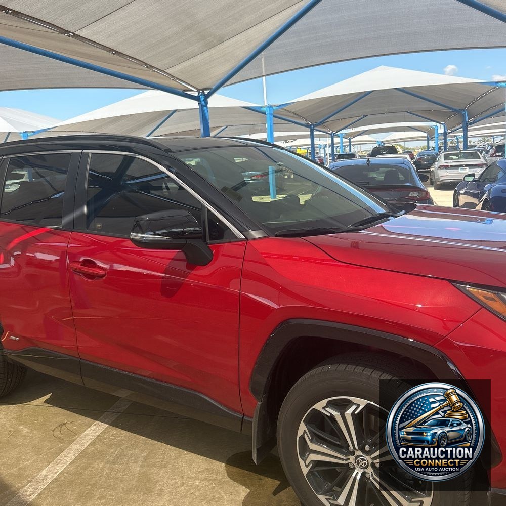 2025 Toyota RAV4 Plug-in Hybrid XSE