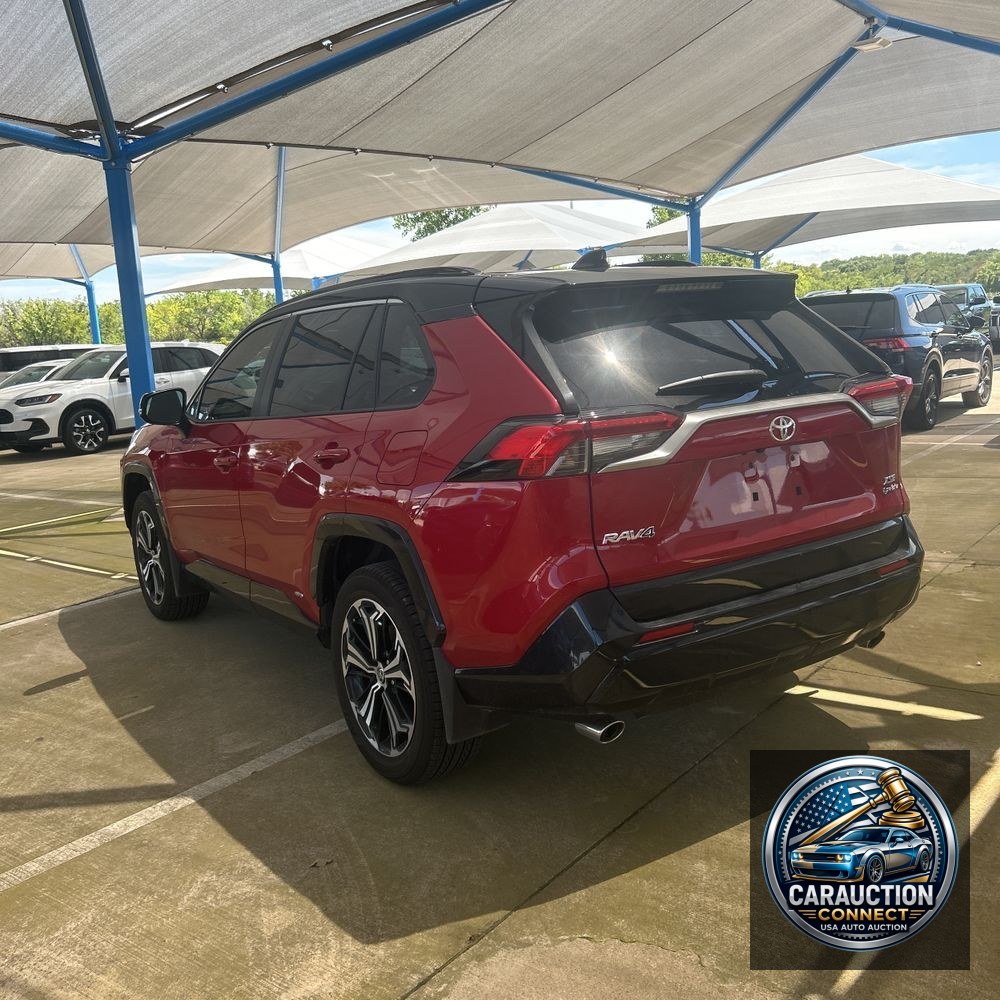 2025 Toyota RAV4 Plug-in Hybrid XSE