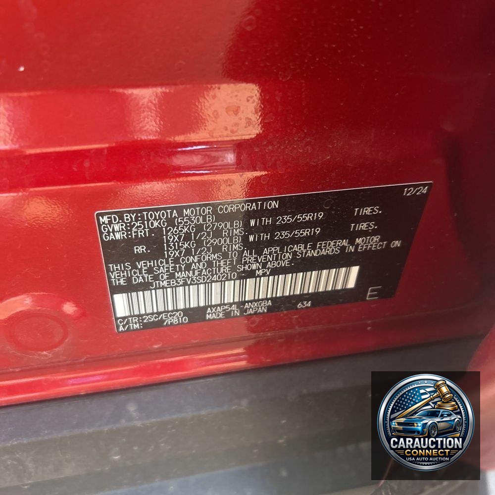 2025 Toyota RAV4 Plug-in Hybrid XSE
