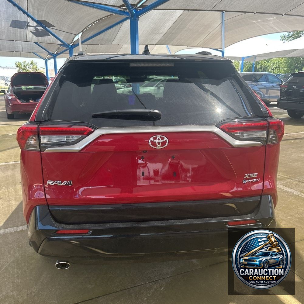 2025 Toyota RAV4 Plug-in Hybrid XSE