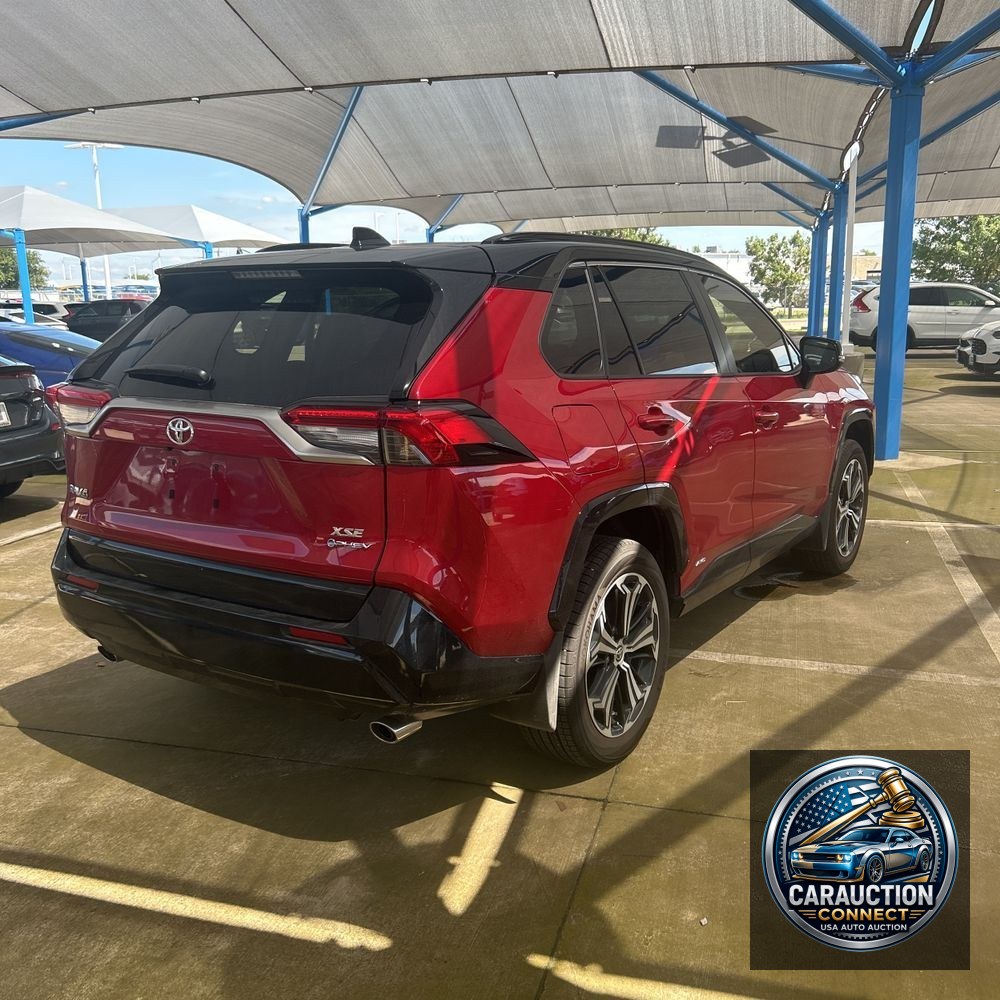 2025 Toyota RAV4 Plug-in Hybrid XSE