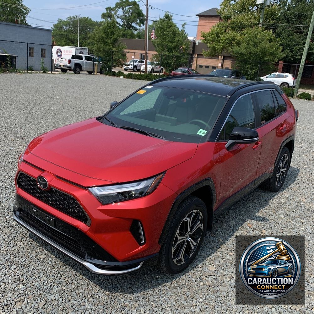 2025 Toyota RAV4 Plug-in Hybrid XSE