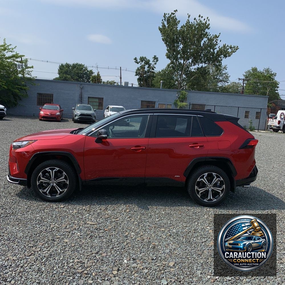 2025 Toyota RAV4 Plug-in Hybrid XSE