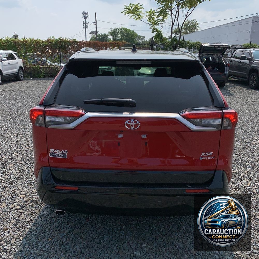 2025 Toyota RAV4 Plug-in Hybrid XSE