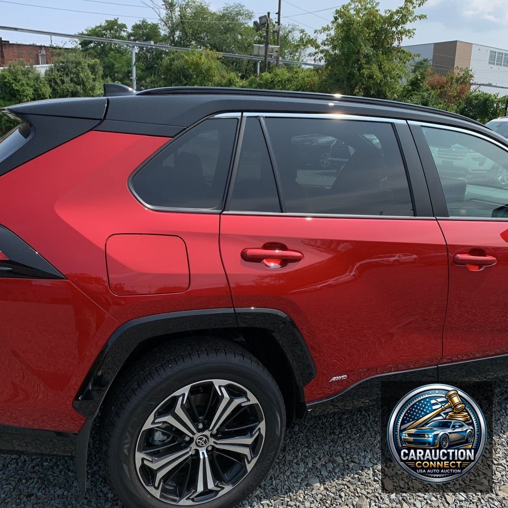 2025 Toyota RAV4 Plug-in Hybrid XSE