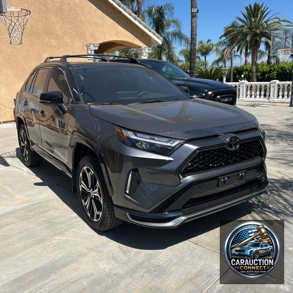2025 Toyota RAV4 Plug-in Hybrid XSE
