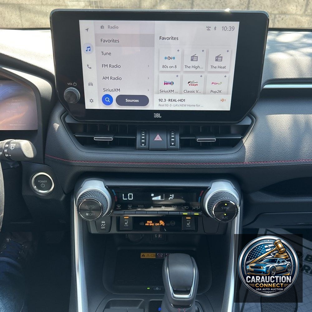 2025 Toyota RAV4 Plug-in Hybrid XSE