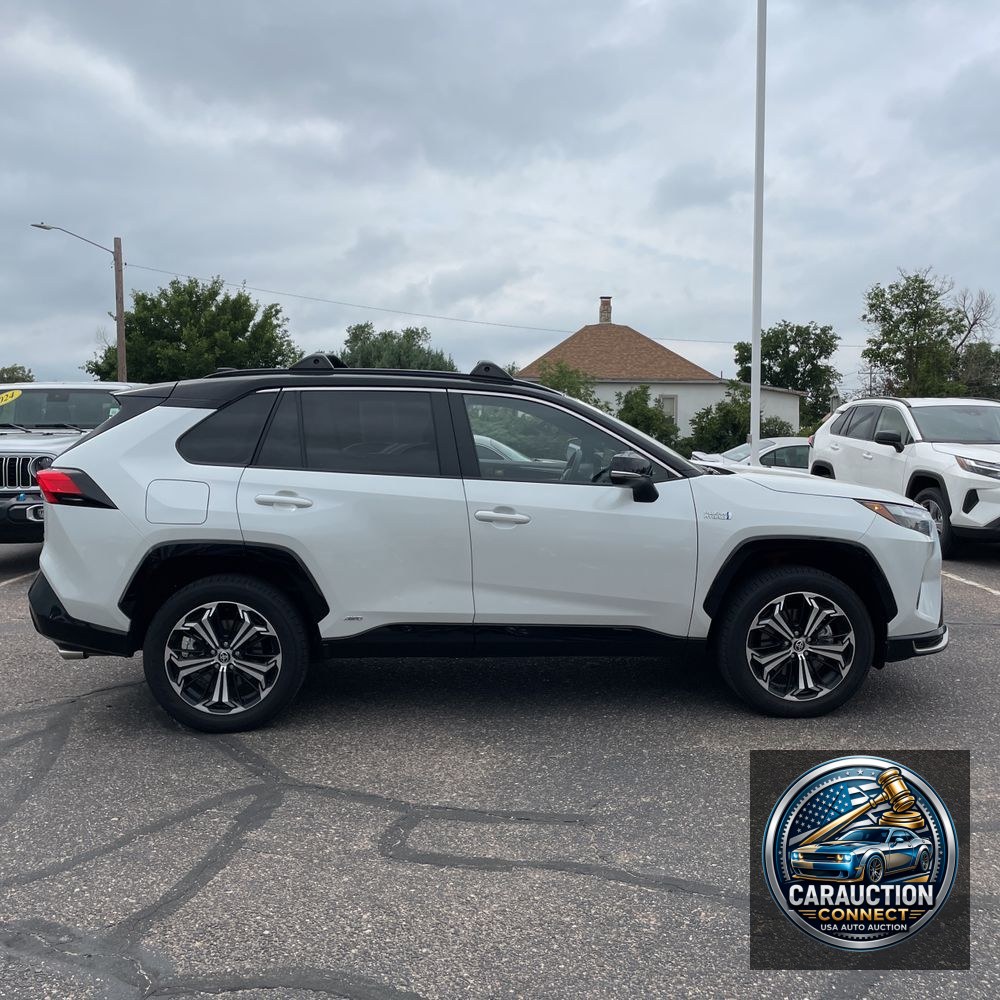 2024 Toyota RAV4 Prime XSE