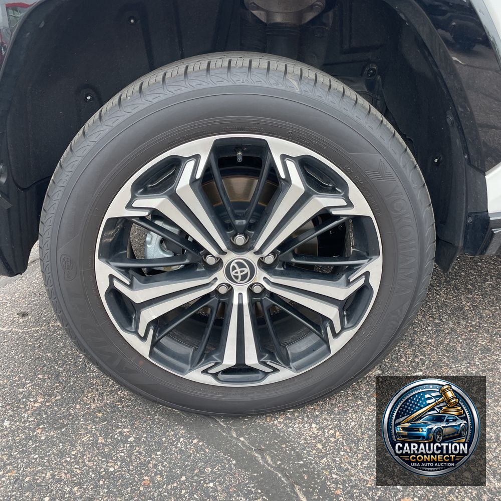 2024 Toyota RAV4 Prime XSE