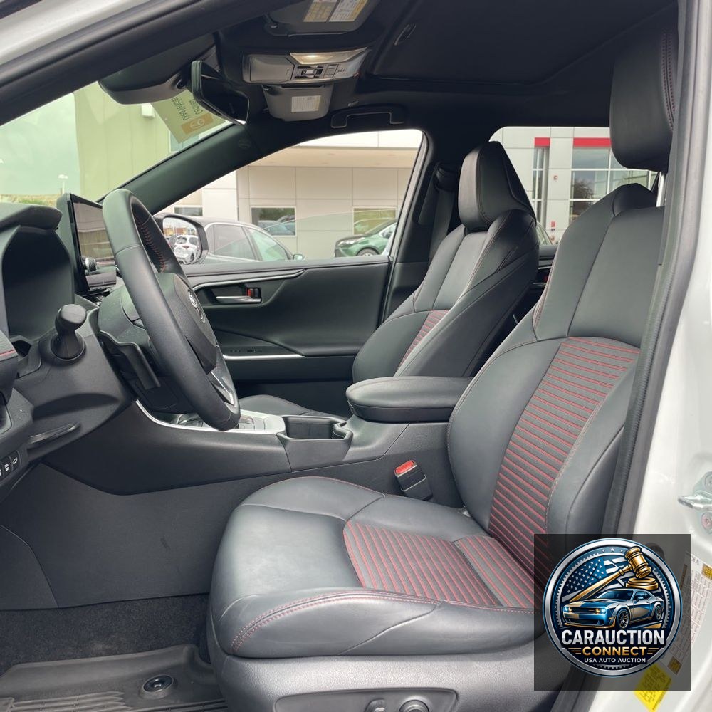 2024 Toyota RAV4 Prime XSE