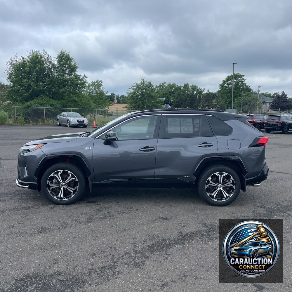 2024 Toyota RAV4 Prime XSE