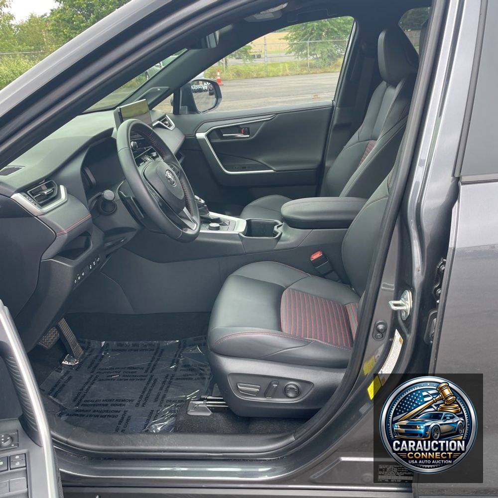 2024 Toyota RAV4 Prime XSE