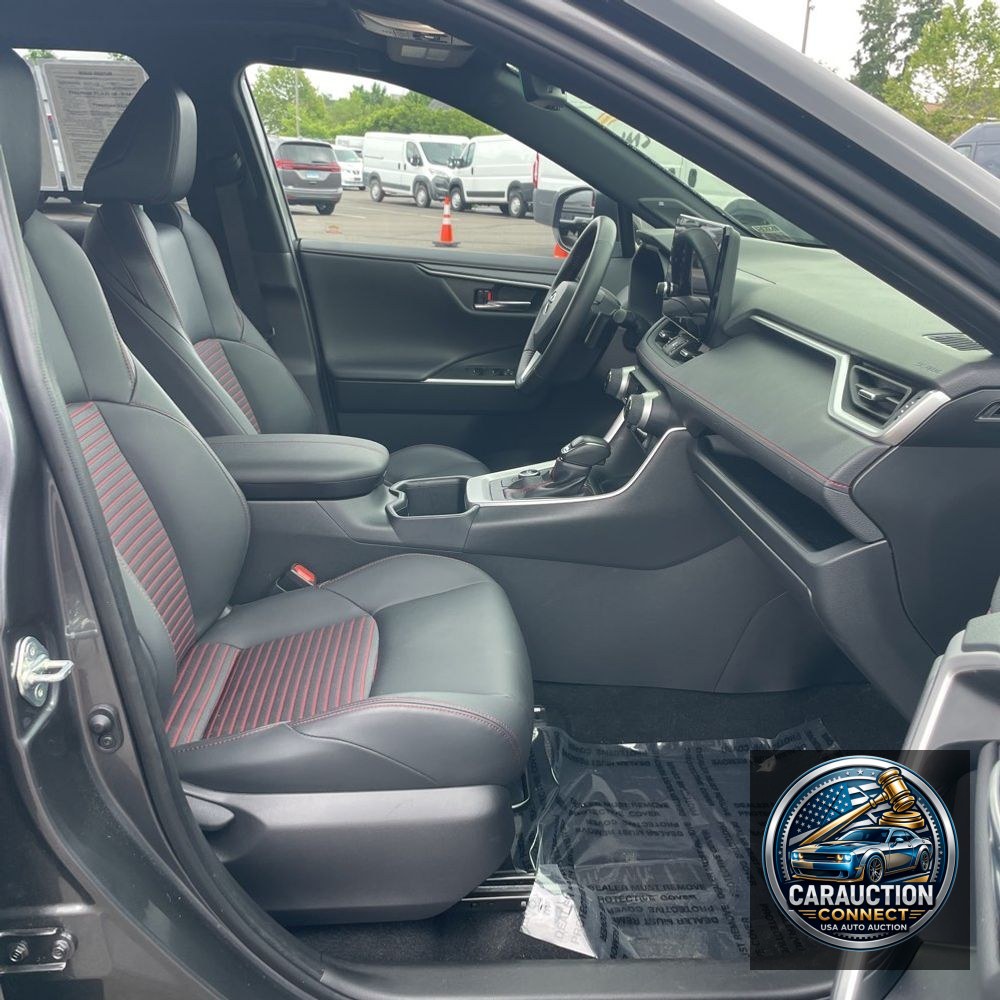 2024 Toyota RAV4 Prime XSE