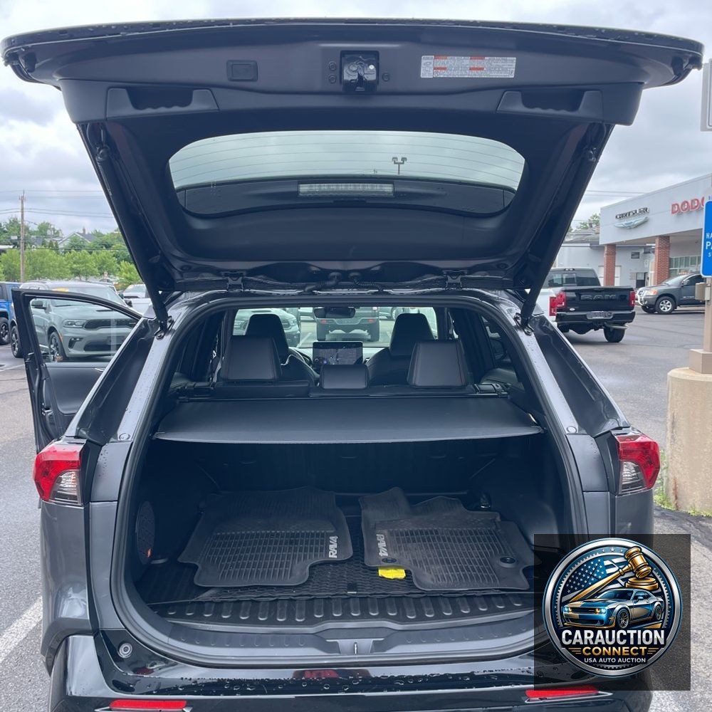2024 Toyota RAV4 Prime XSE