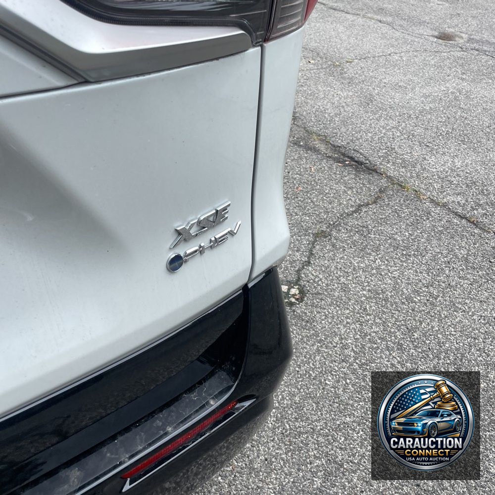 2025 Toyota RAV4 Plug-in Hybrid XSE