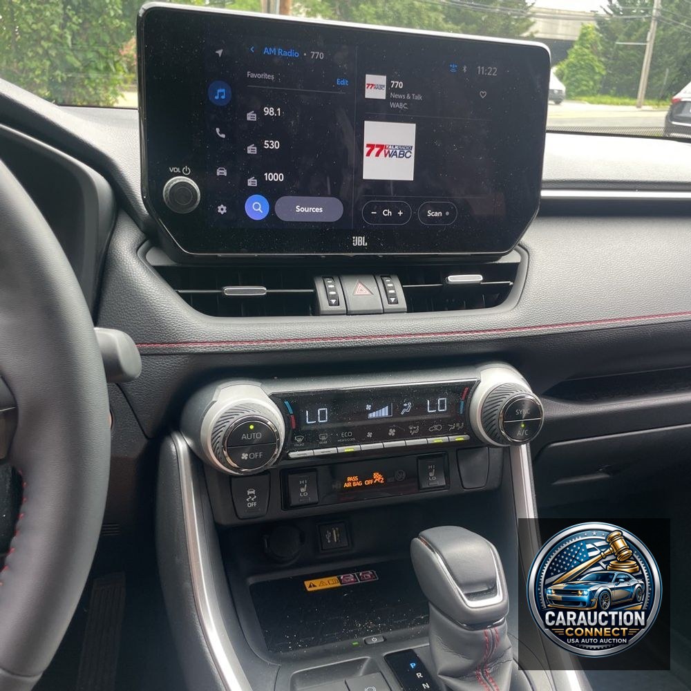 2025 Toyota RAV4 Plug-in Hybrid XSE